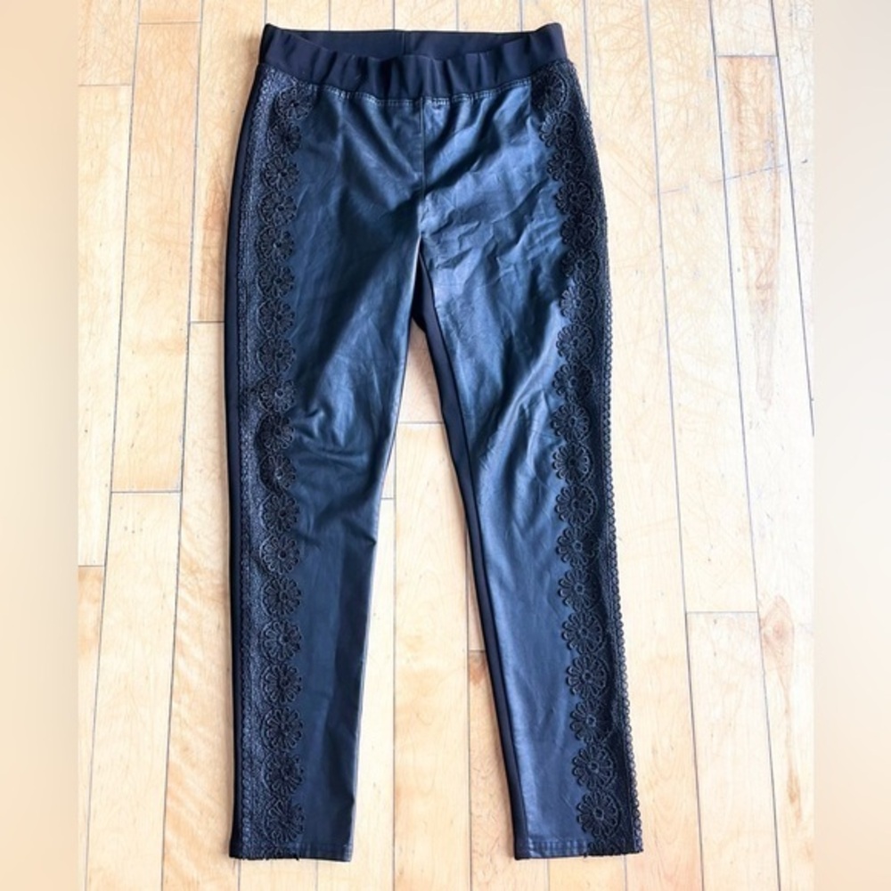 Joseph Ribkoff Black Faux Leather Leggings Pants with Floral Lace Trim – Size 10
